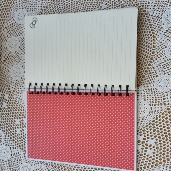 Hello Kitty Spiral Notebook NEW - Picture 2 of 6